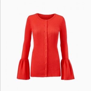 Cabi #5285 Trumpet Bell Sleeve Sweater
